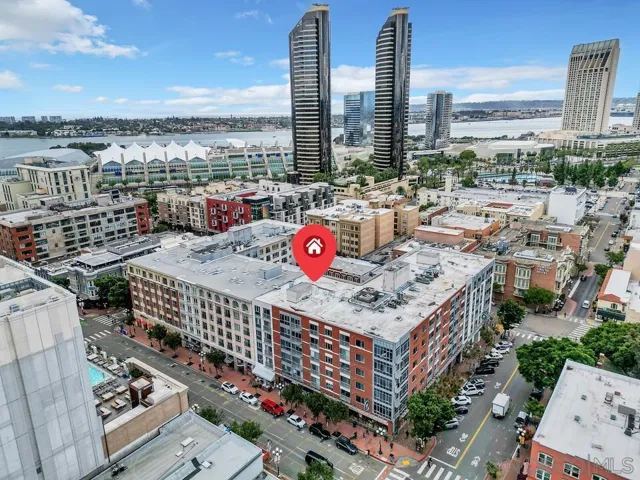 445 Island 714, San Diego, California 92101