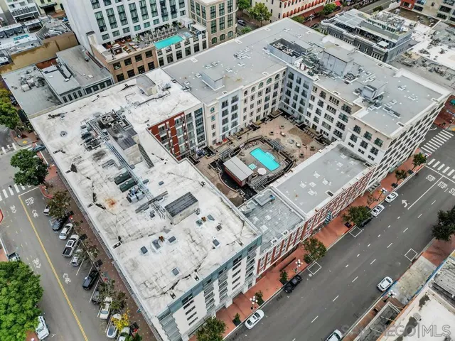 445 Island 714, San Diego, California 92101