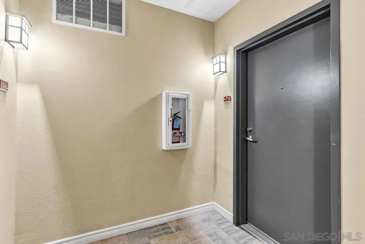 445 Island 714, San Diego, California 92101