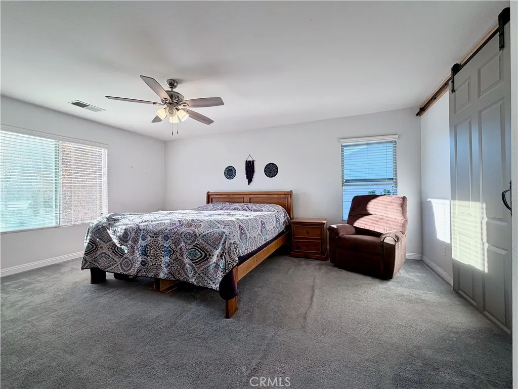 33173 Aquamarine Circle, Menifee, California 92584 home-pic-17