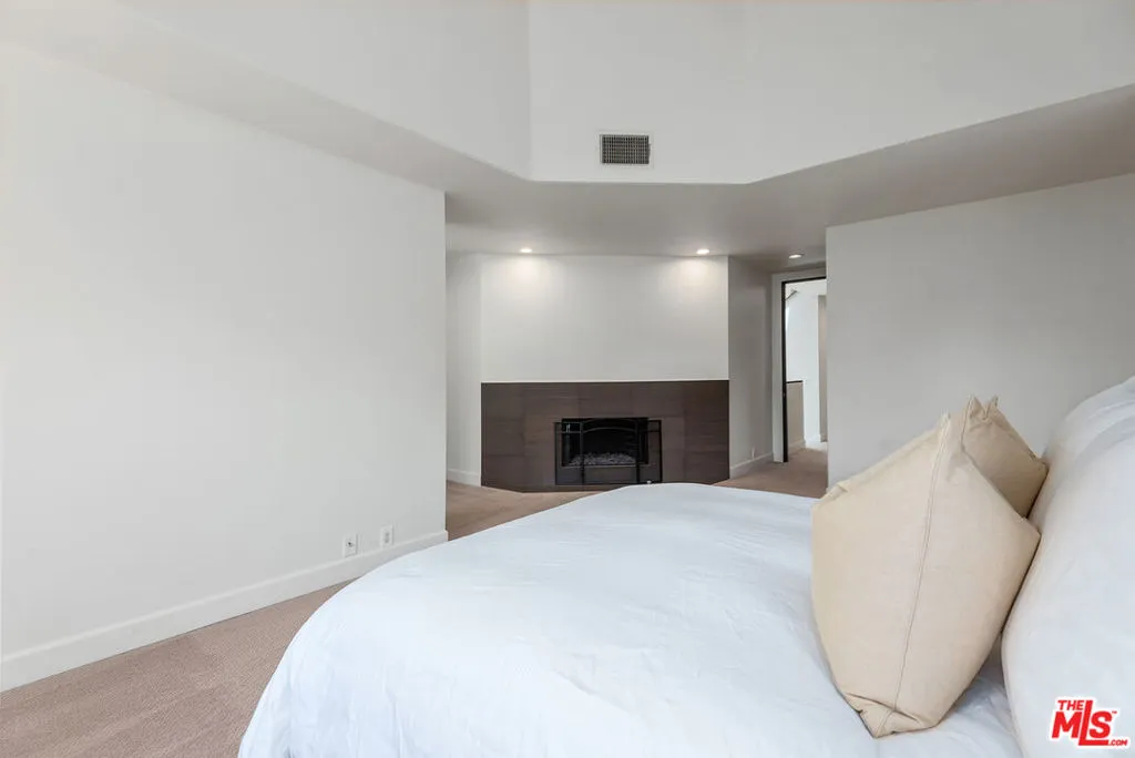 117 Ketch Mall, Marina Del Rey, California 90292 home-pic-15