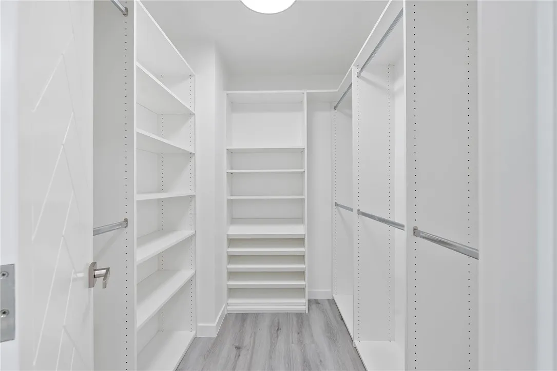 10790 Wilshire Boulevard 806, Los Angeles, California 90024 home-pic-40