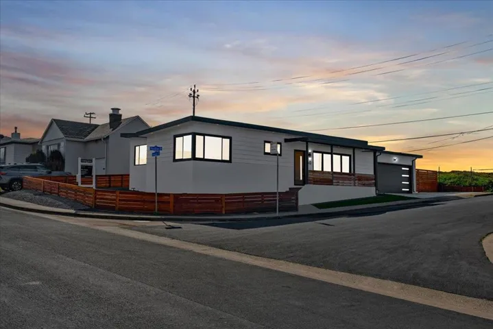 60 Wavecrest Drive, Daly City, California 94015