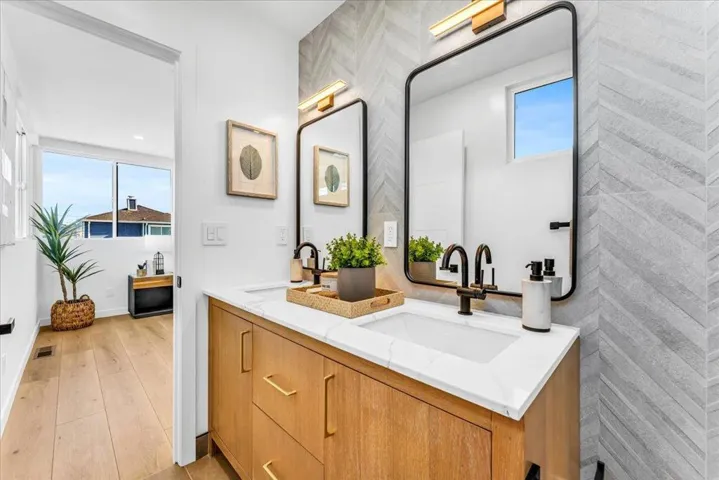 60 Wavecrest Drive, Daly City, California 94015