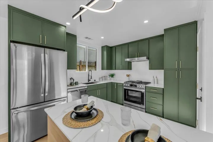 60 Wavecrest Drive, Daly City, California 94015