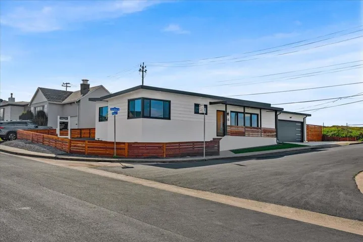 60 Wavecrest Drive, Daly City, California 94015