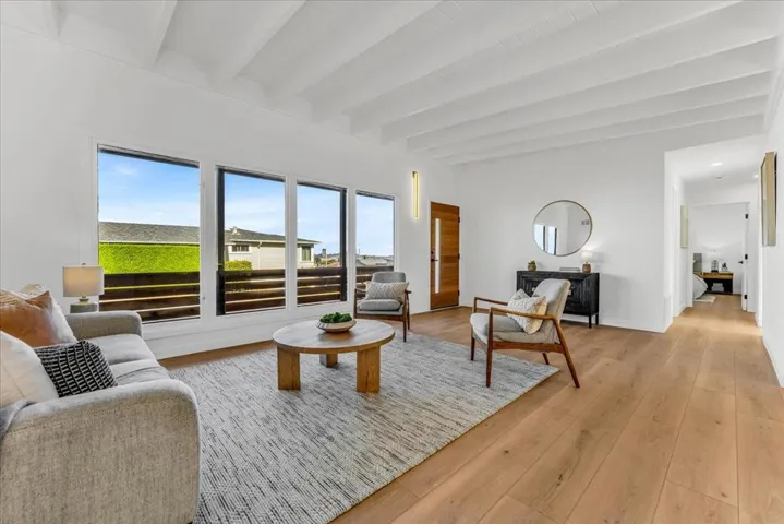 60 Wavecrest Drive, Daly City, California 94015