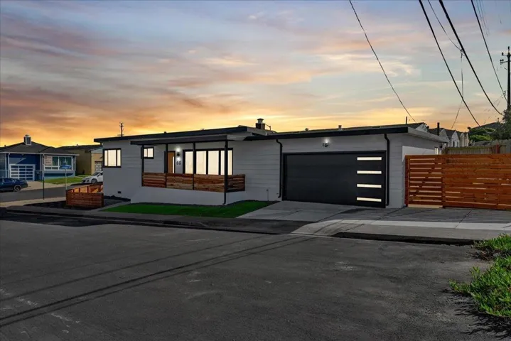 60 Wavecrest Drive, Daly City, California 94015