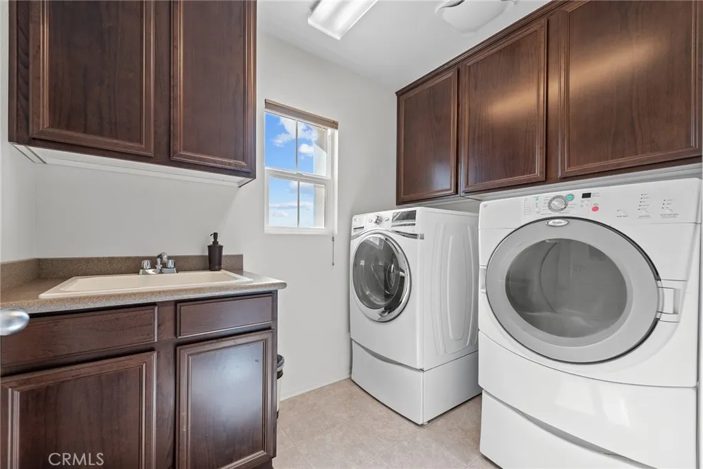 27037 Hidden Creek Court, Menifee, California 92585 home-pic-34