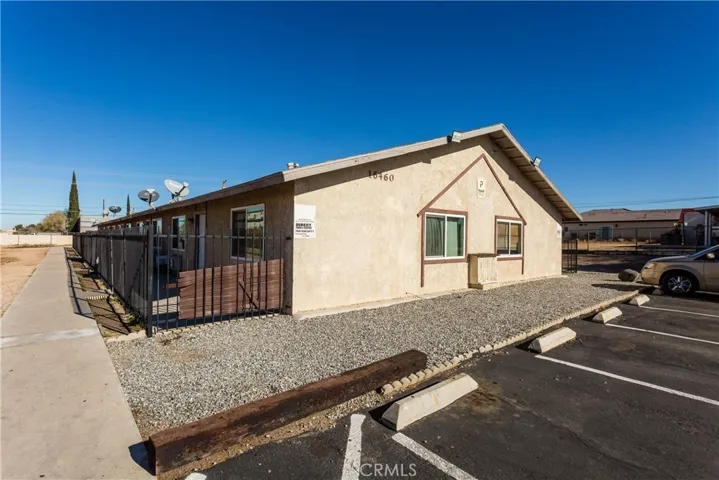 16440 Sequoia, Hesperia, California 92345