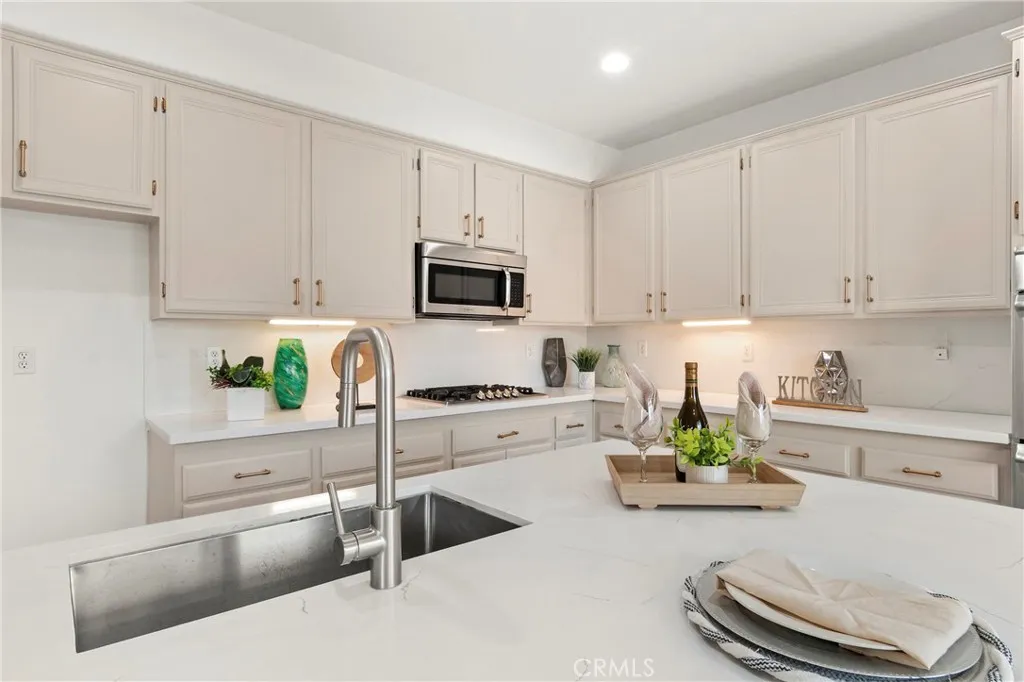11775 Connecticut, Rancho Cucamonga, California 91730 home-pic-14
