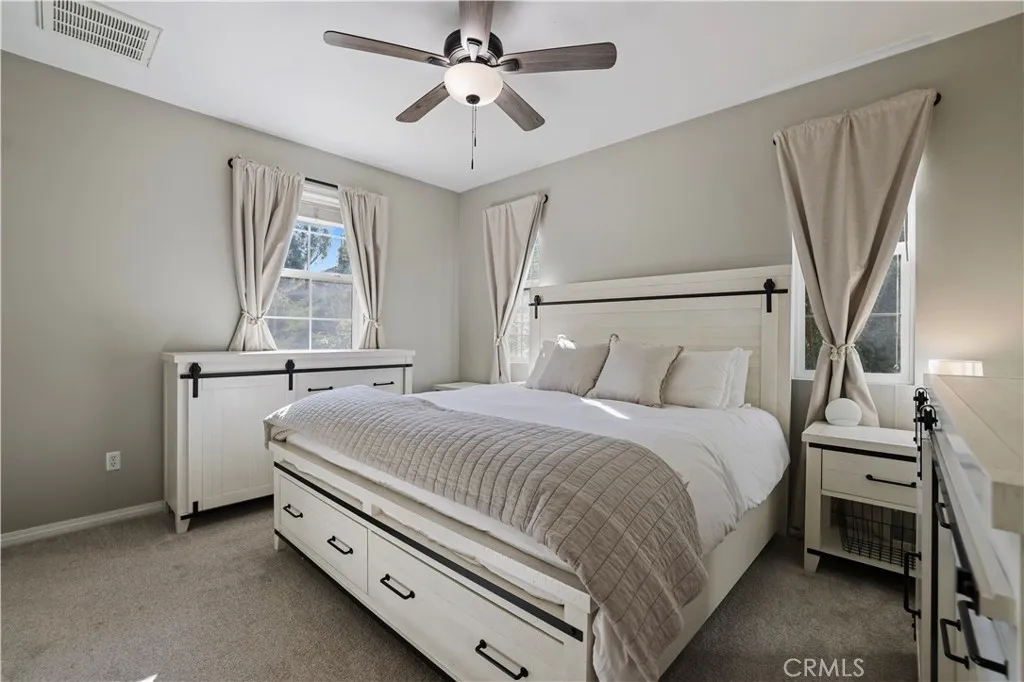 28555 Herrera, Valencia, California 91354 home-pic-13