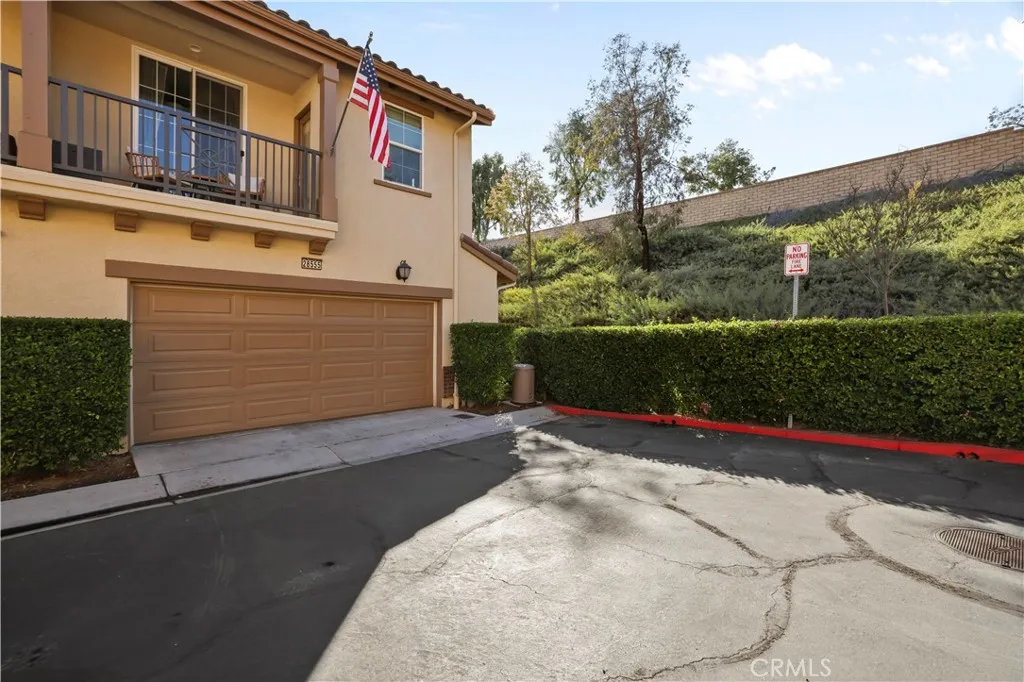 28555 Herrera, Valencia, California 91354 home-pic-27