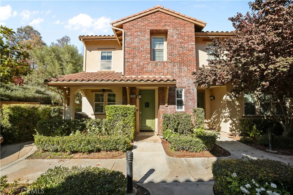 28555 Herrera, Valencia, California 91354 home-pic-0