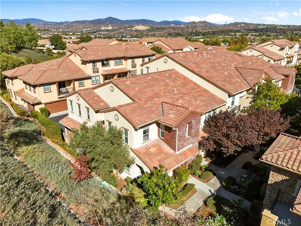 28555 Herrera, Valencia, California 91354 home-pic-29