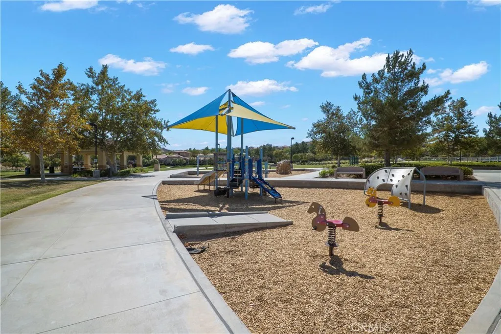 28555 Herrera, Valencia, California 91354 home-pic-39