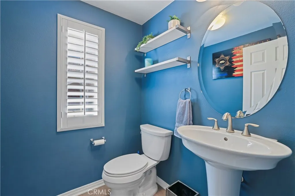 28555 Herrera, Valencia, California 91354 home-pic-10