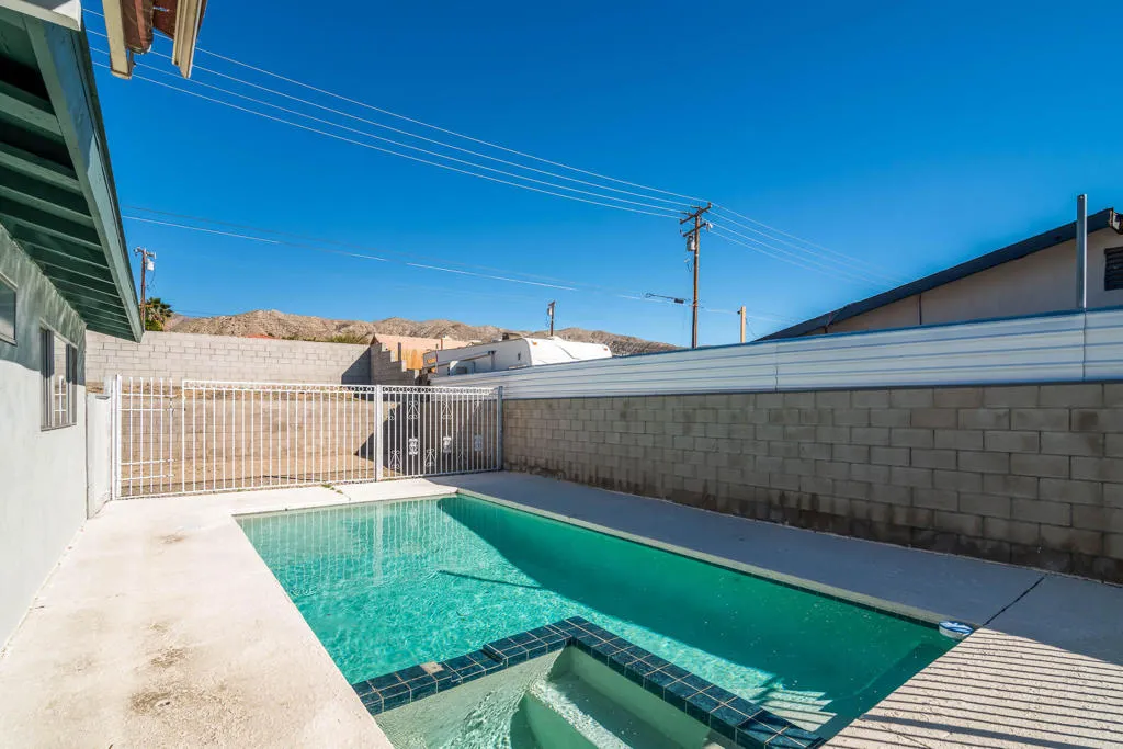 66590 Yucca Drive, Desert Hot Springs, California 92240 home-pic-3