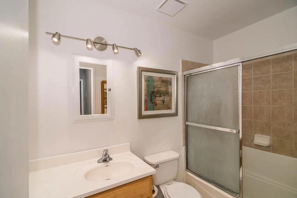 66590 Yucca Drive, Desert Hot Springs, California 92240 home-pic-25