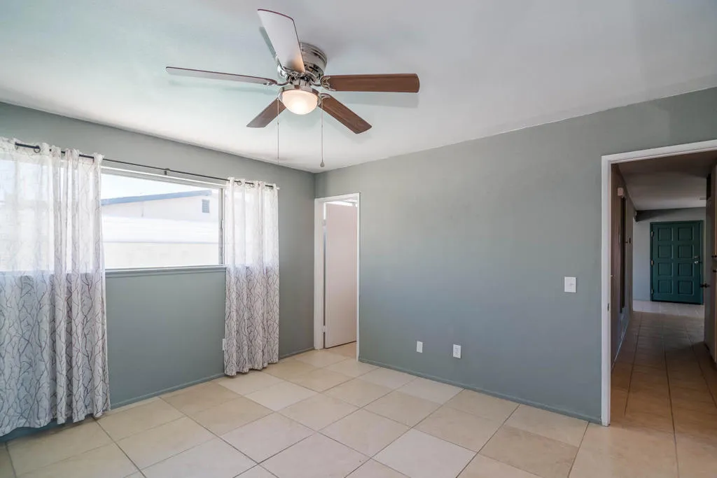 66590 Yucca Drive, Desert Hot Springs, California 92240 home-pic-5