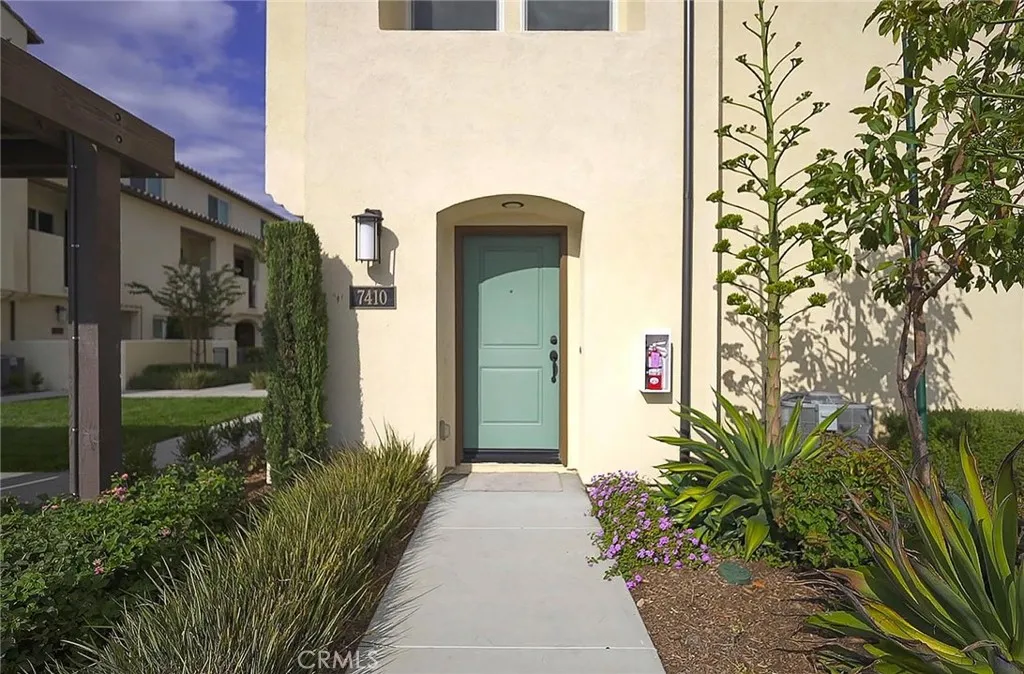 7410 Royal, Buena Park, California 90620 home-pic-0