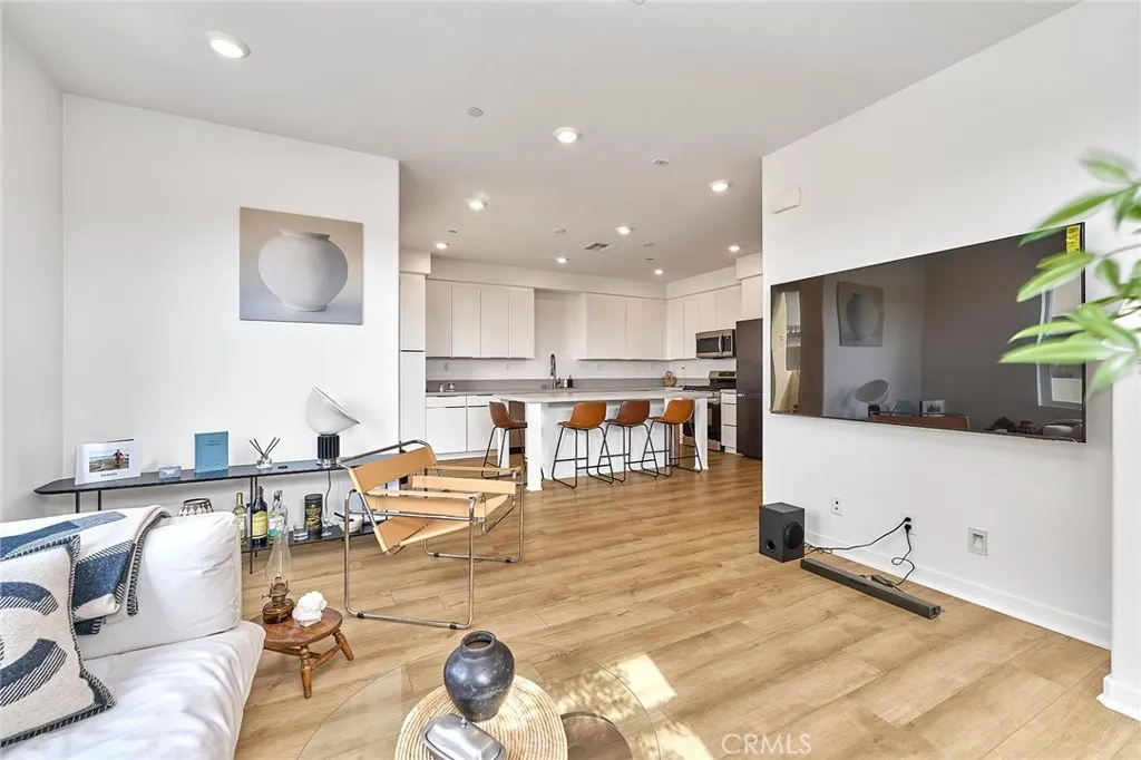 7410 Royal, Buena Park, California 90620 home-pic-2
