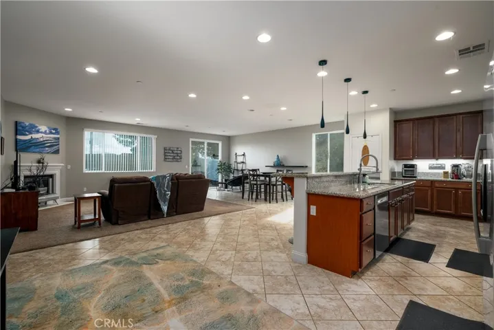 35078 Waimea, Winchester, California 92596
