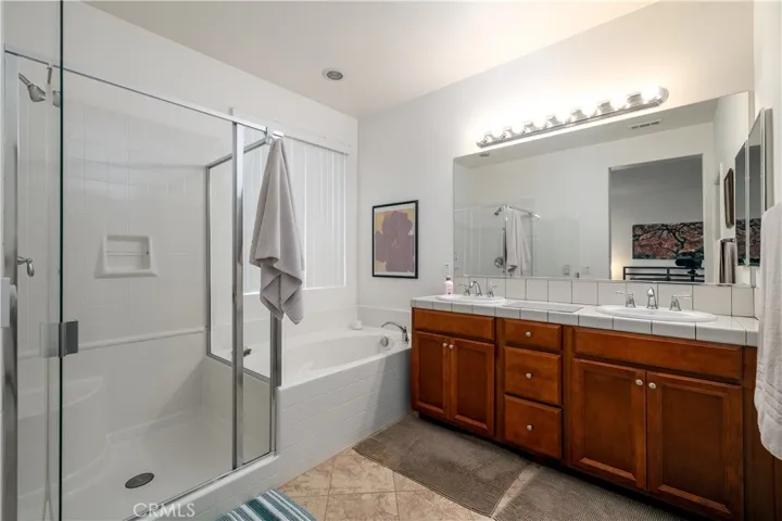 35078 Waimea, Winchester, California 92596
