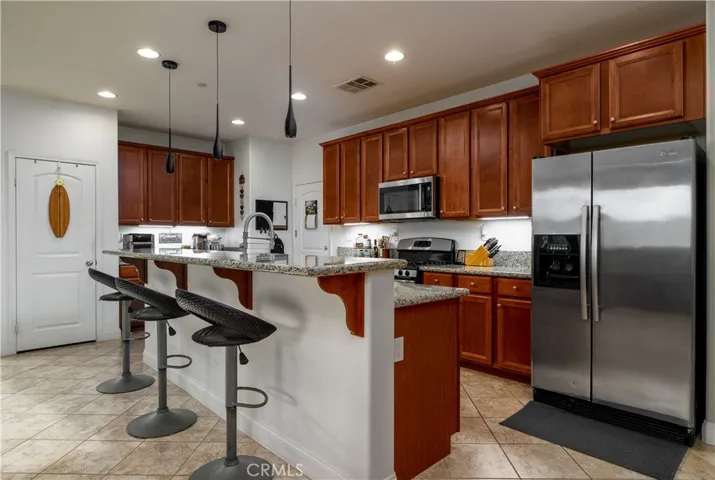 35078 Waimea, Winchester, California 92596