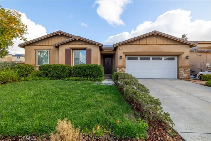 35078 Waimea, Winchester, California 92596