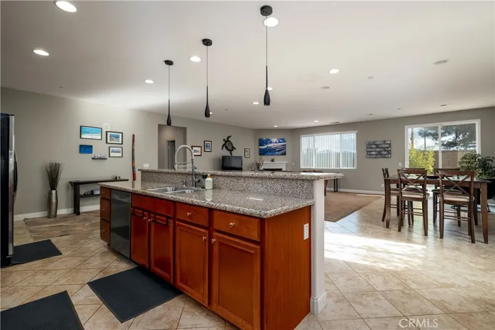 35078 Waimea, Winchester, California 92596