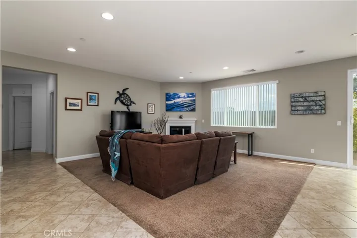 35078 Waimea, Winchester, California 92596