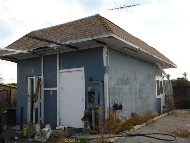 1640 E 3rd Street, Highland, California 92410
