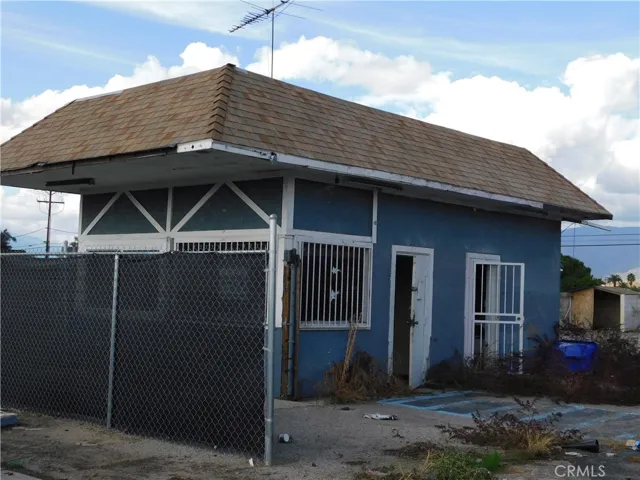 1640 E 3rd Street, Highland, California 92410