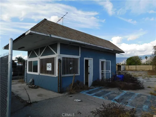 1640 E 3rd Street, Highland, California 92410