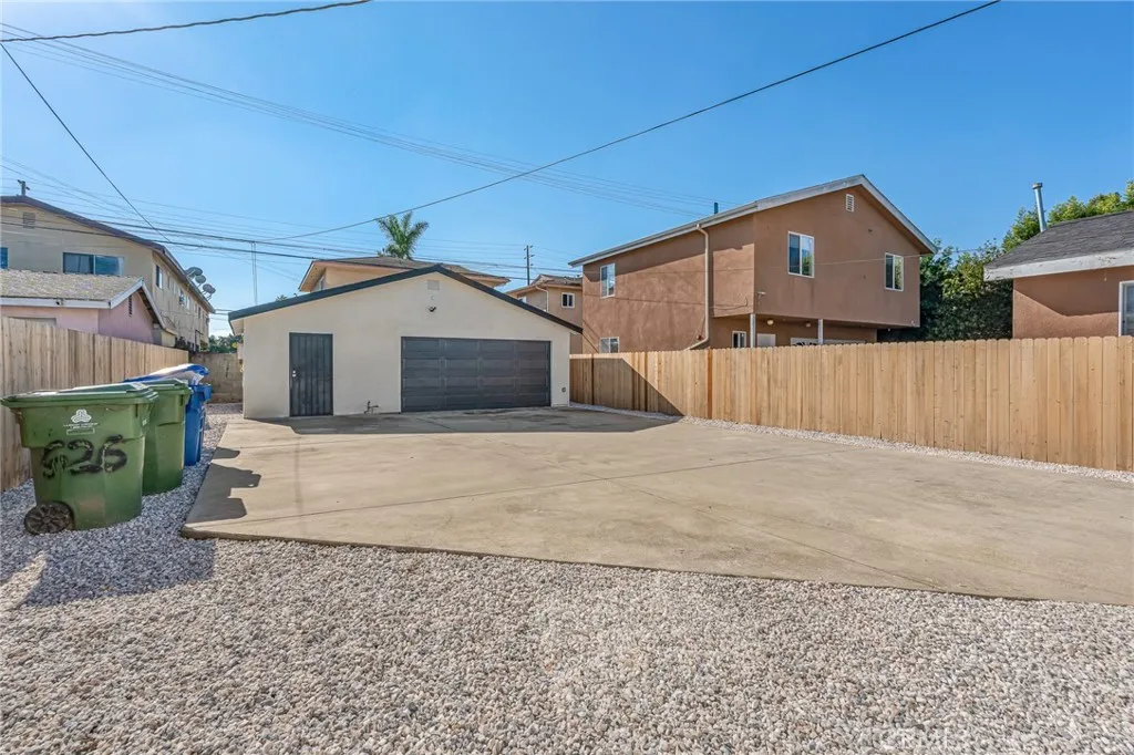 622 W 99th, Los Angeles, California 90044 home-pic-26