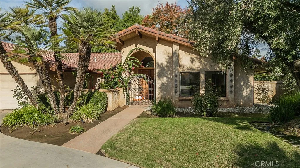 406 E Audubon Drive, Fresno, California 93720 home-pic-60