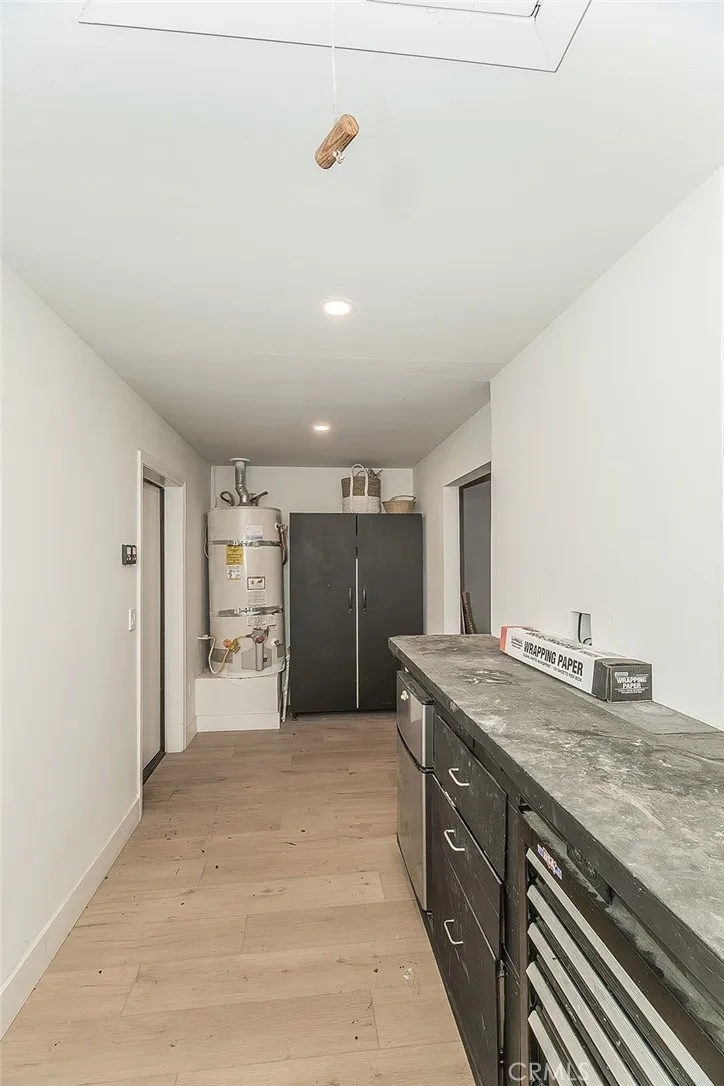 406 E Audubon Drive, Fresno, California 93720 home-pic-47