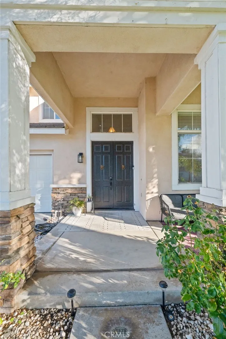 39304 Memory Drive, Murrieta, California 92563 home-pic-6