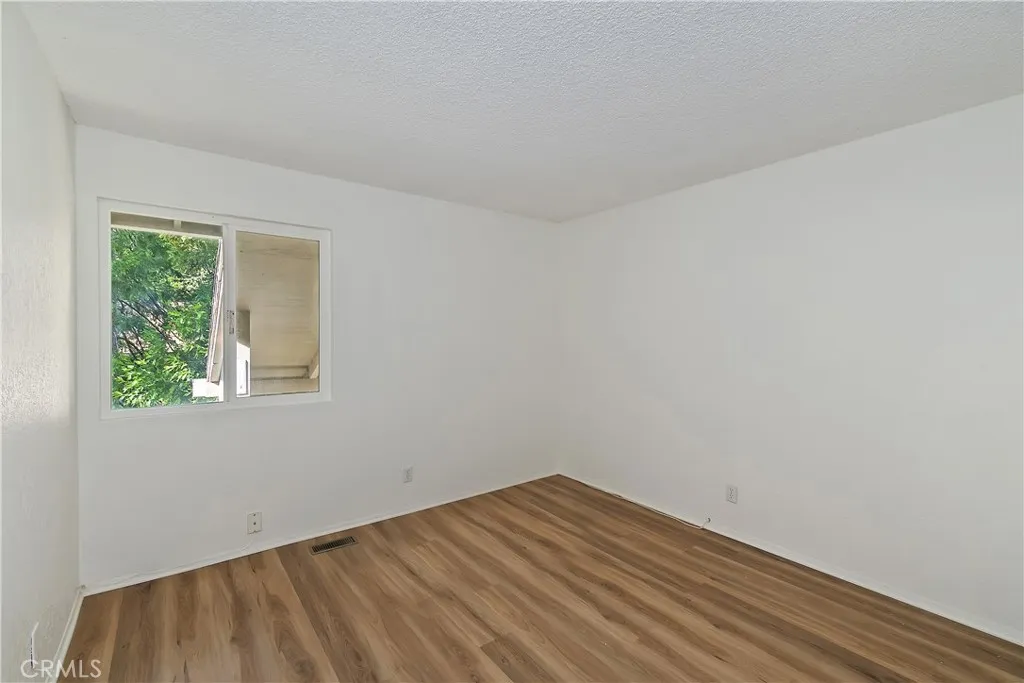 142 Rockledge Lane, Lake Arrowhead, California 92352 home-pic-15