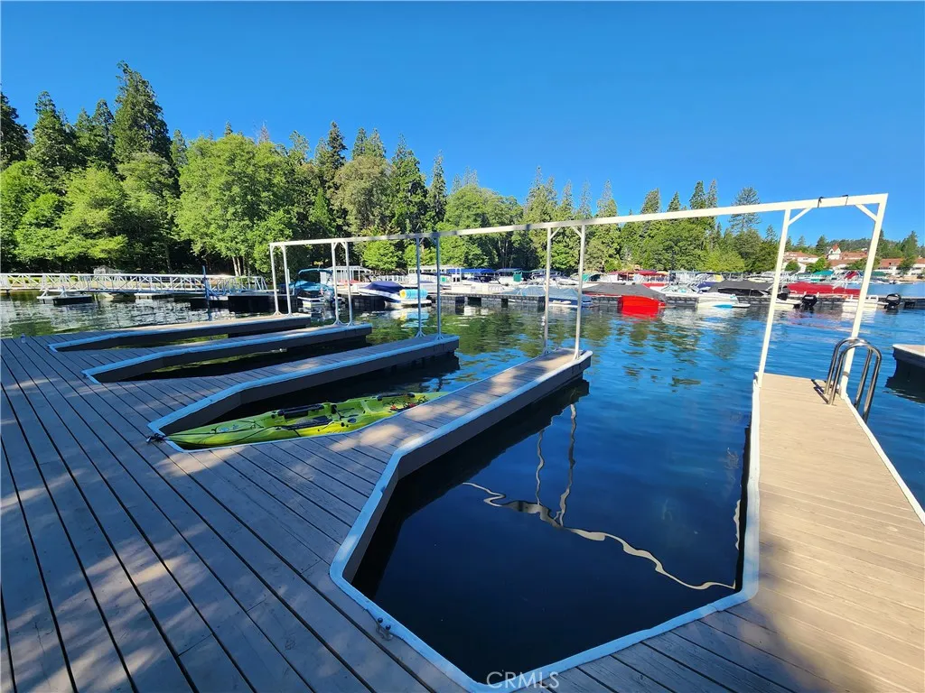 142 Rockledge Lane, Lake Arrowhead, California 92352 home-pic-23