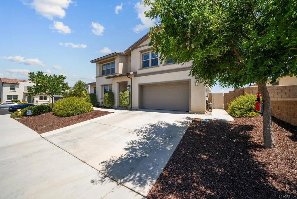 34906 Limecrest Place, Murrieta, California 92563 home-pic-43