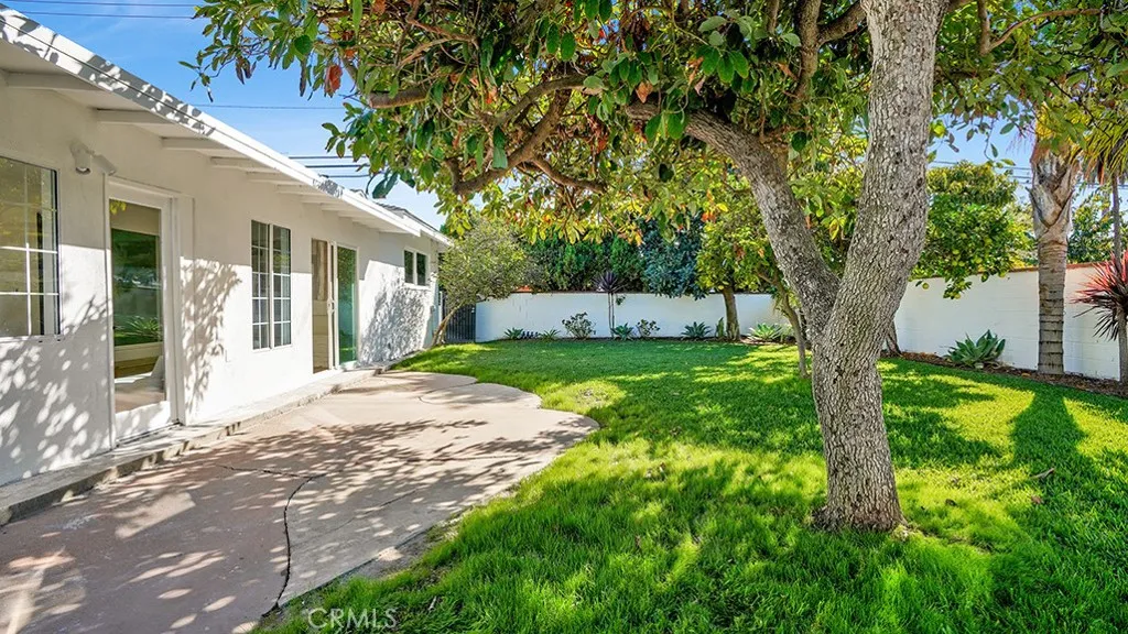579 N Century, Anaheim, California 92805 home-pic-30