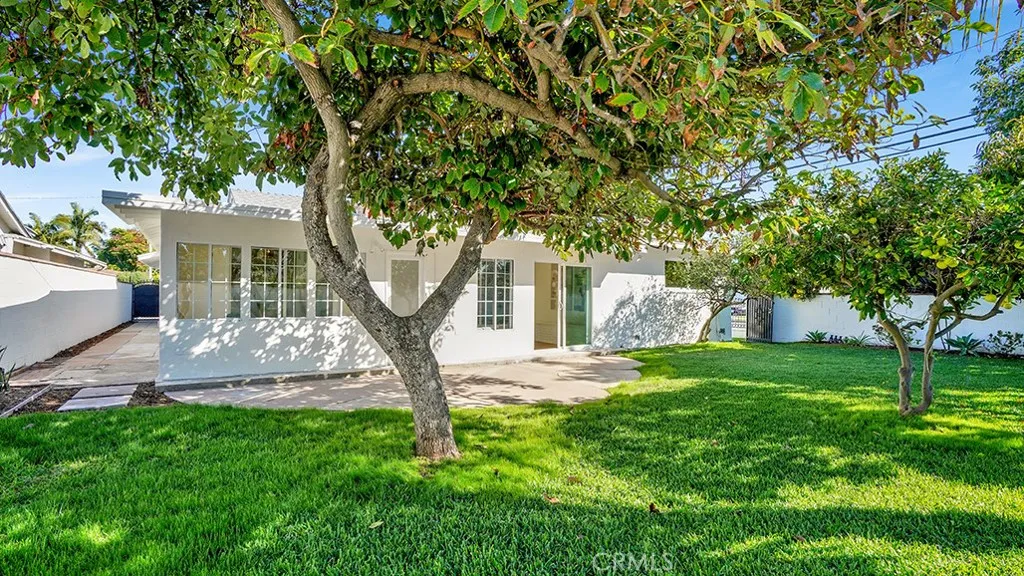 579 N Century, Anaheim, California 92805 home-pic-31