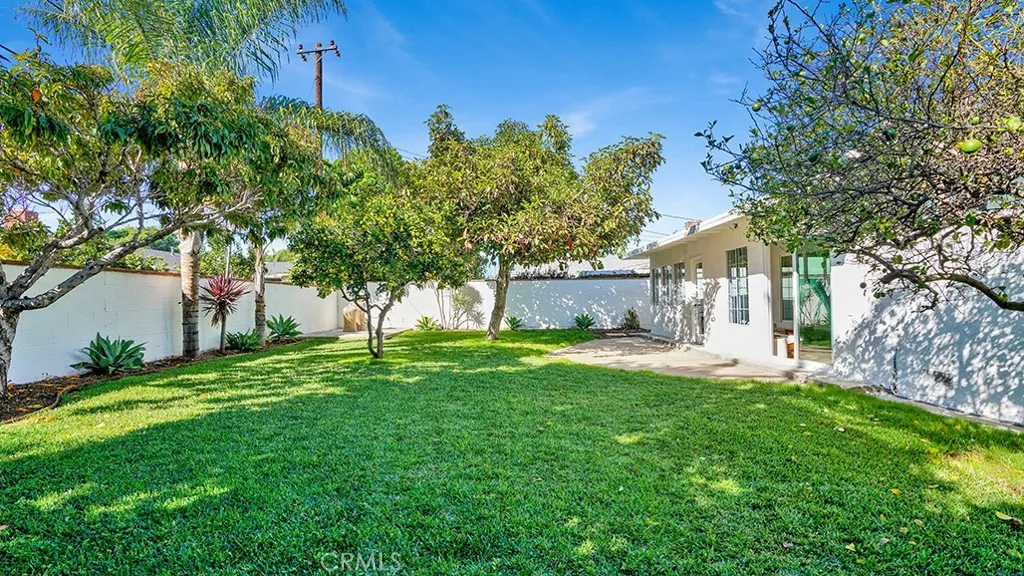 579 N Century, Anaheim, California 92805 home-pic-28