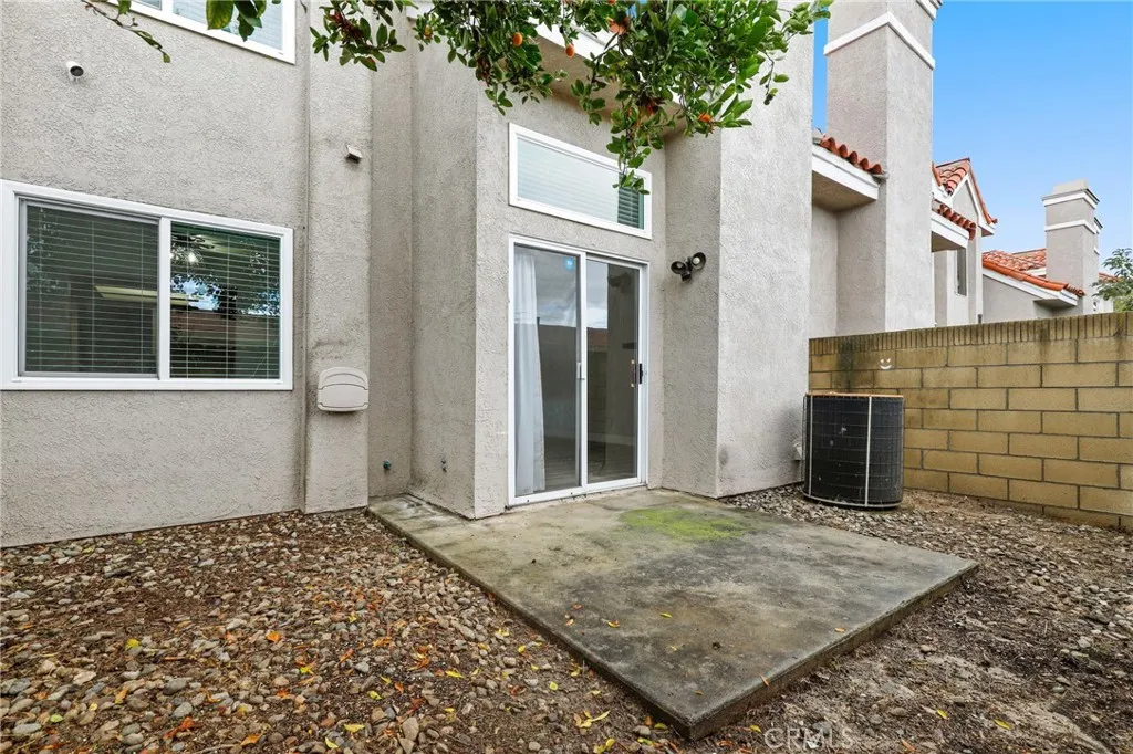 1226 S Western Avenue 105, Anaheim, California 92804 home-pic-26
