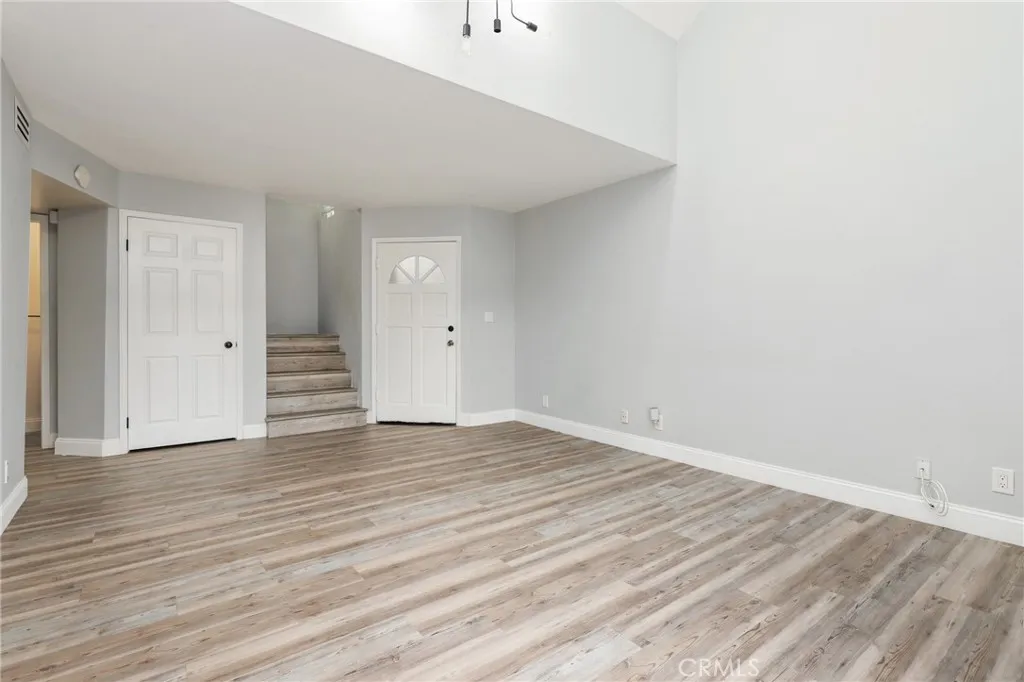1226 S Western Avenue 105, Anaheim, California 92804 home-pic-6