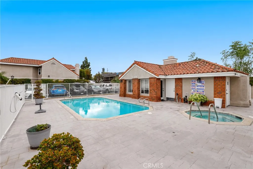 1226 S Western Avenue 105, Anaheim, California 92804 home-pic-27