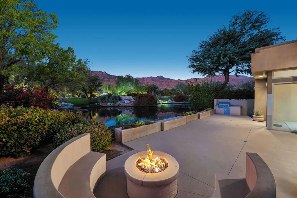 245 Kiva Court, Palm Desert, California 92260 home-pic-2