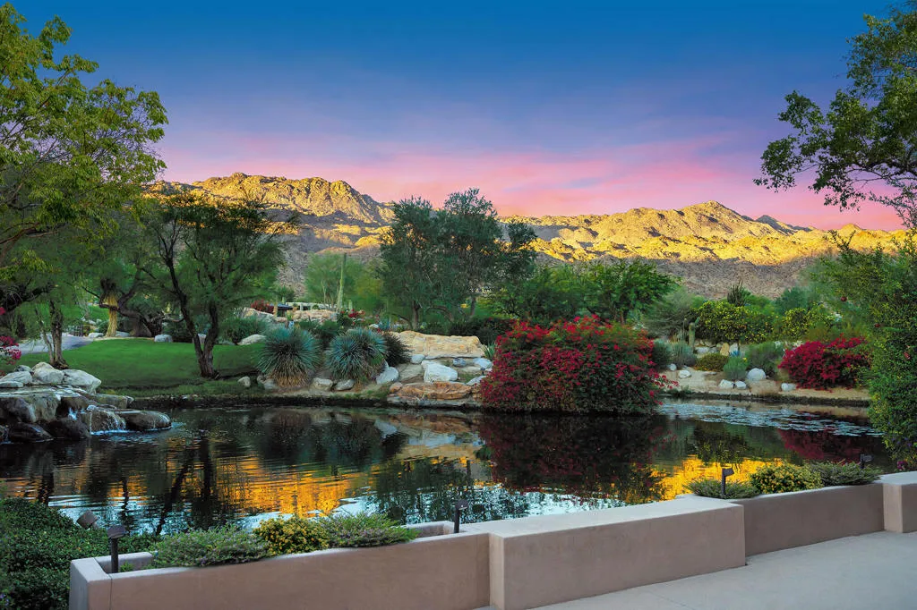 245 Kiva Court, Palm Desert, California 92260 home-pic-11
